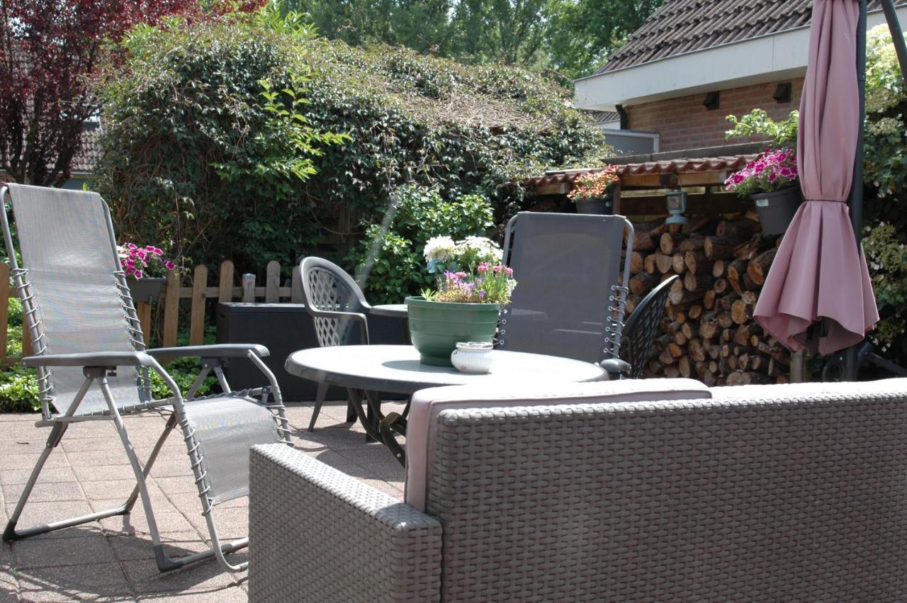 Bed & Breakfast De Vrijheid Ede Exterior photo
